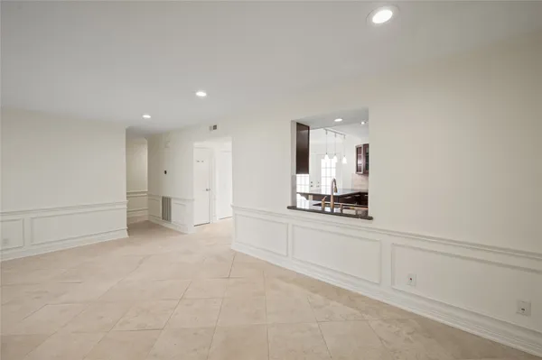 $2,199 | 9417 Bassoon Drive, Houston, TX 77025
