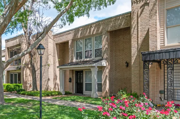 $2,199 | 9417 Bassoon Drive, Houston, TX 77025