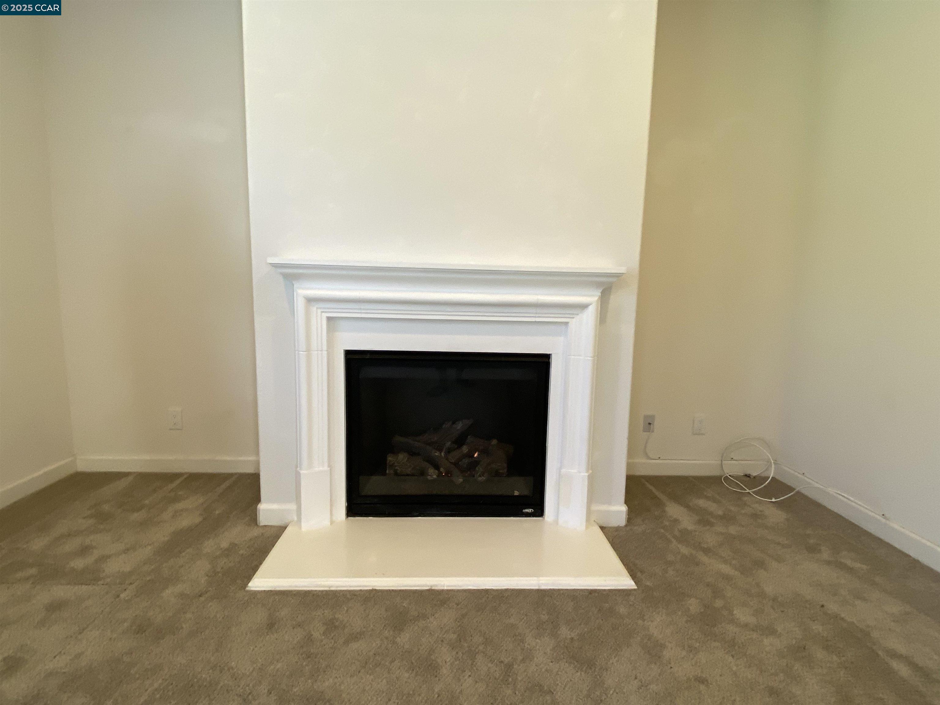 1900 La Veranda Place Martinez, CA 94553 - Photo 15 of 57 a living room with a fireplace