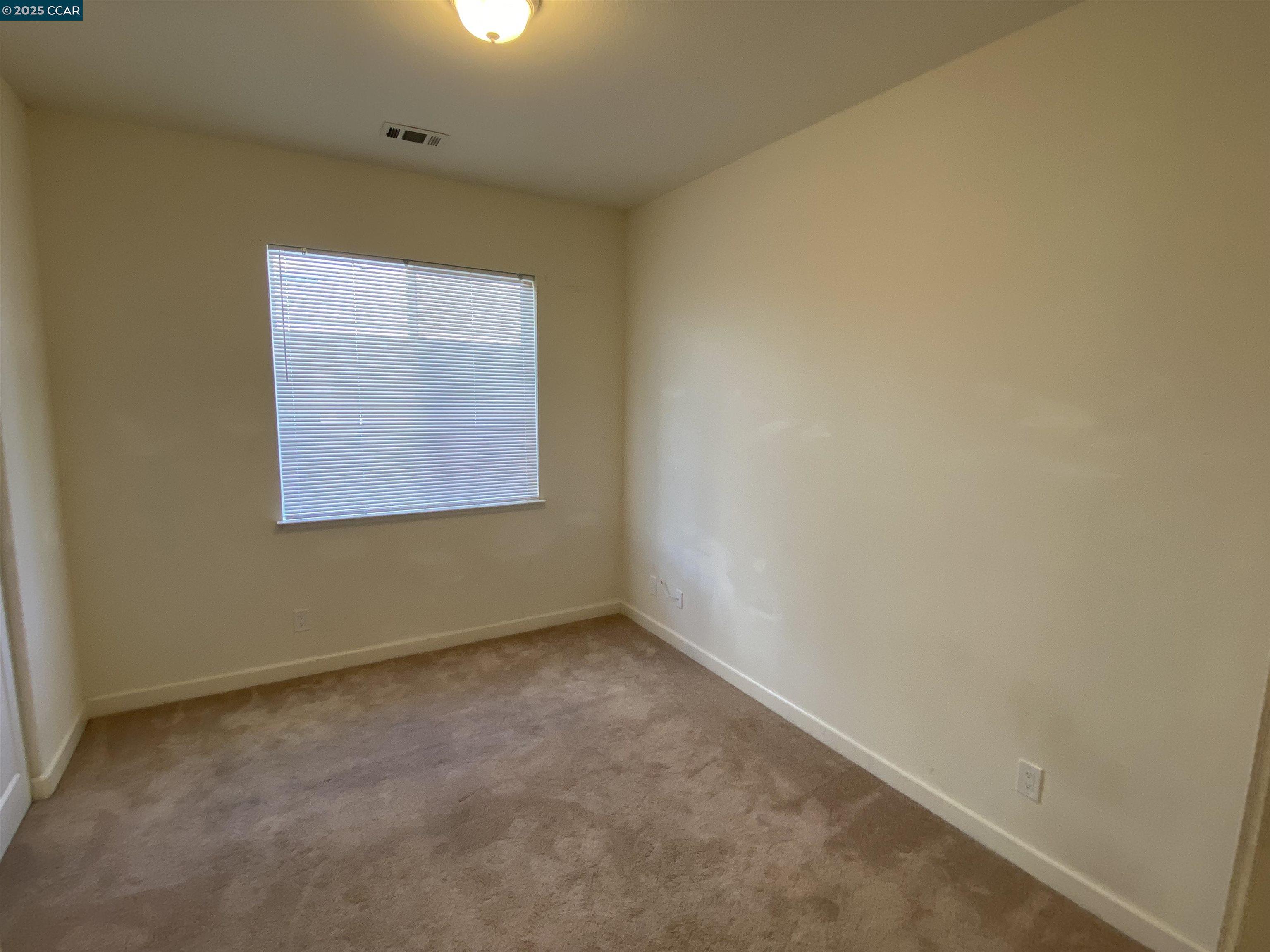 1900 La Veranda Place Martinez, CA 94553 - Photo 19 of 57 an empty room with a window