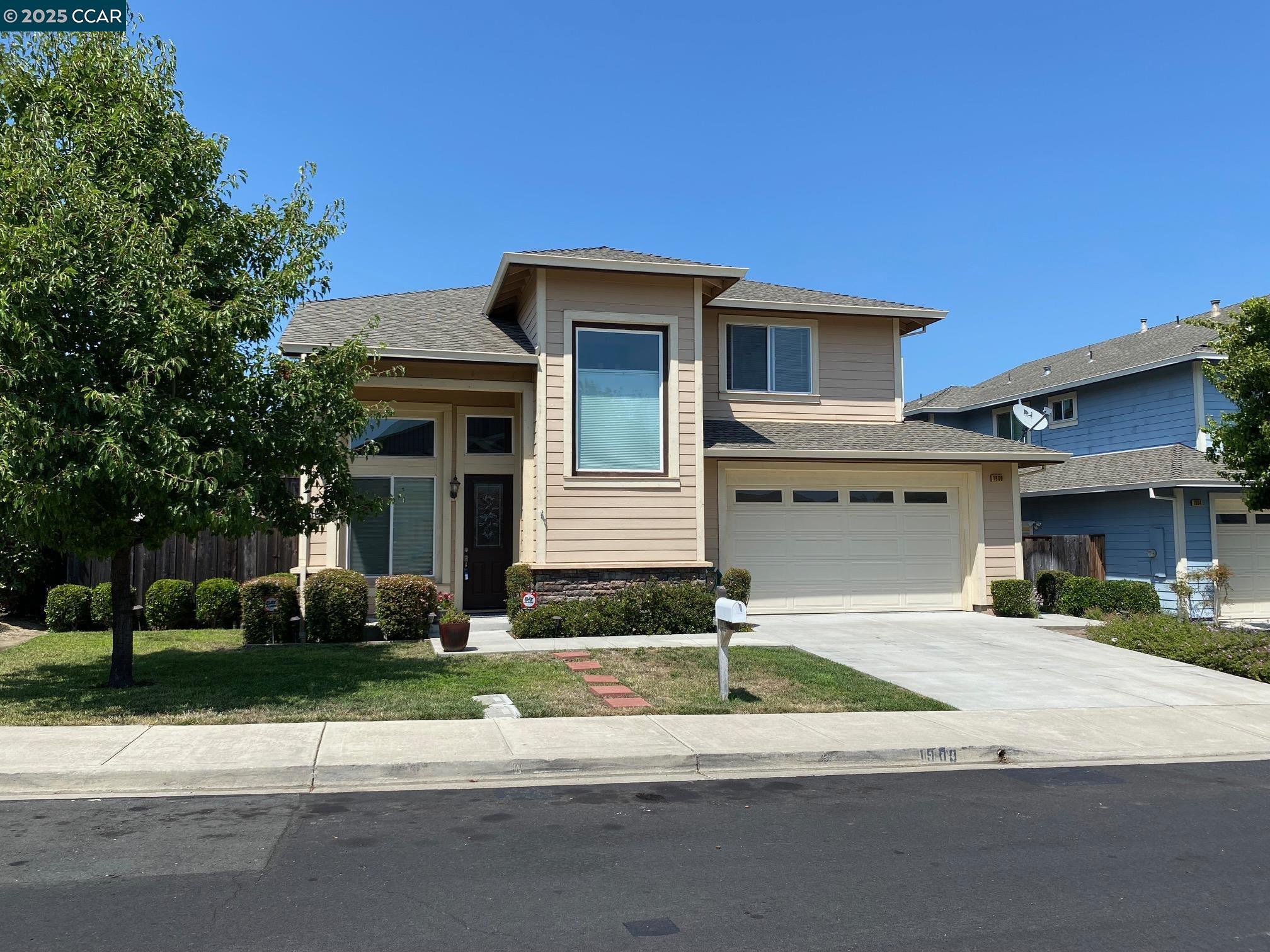 1900 La Veranda Place Martinez, CA 94553 - Photo 2 of 57 a front view of a house with a yard