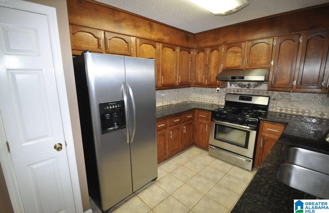 5698 Dewey Heights Road Pinson, AL 35126 - Photo 13 of 22