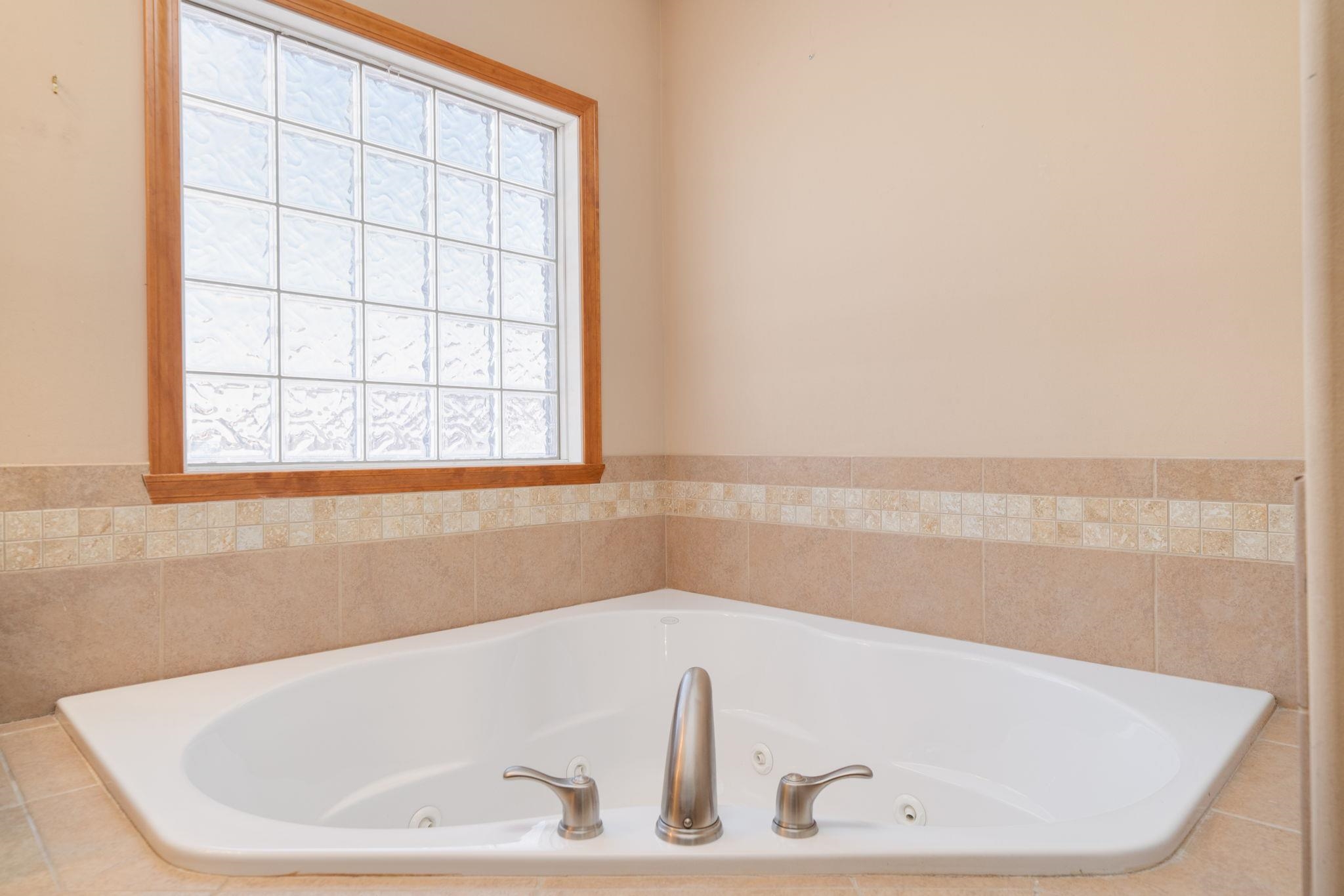 8451 Mitchell Road Machesney Park, IL 61115 - Photo 35 of 46