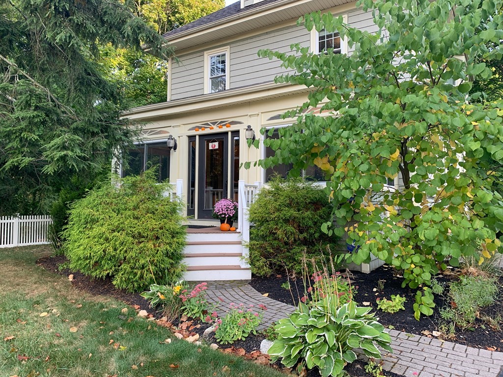 104 Ward Street Hingham, MA 02043 - Photo 30 of 34