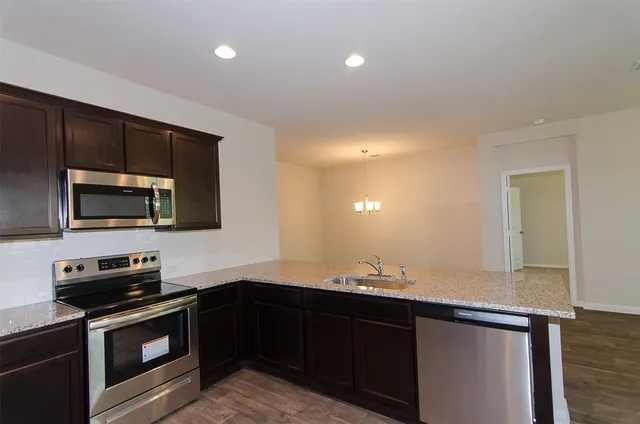 $1,950 | 117 Naset Drive, Georgetown, TX 78626