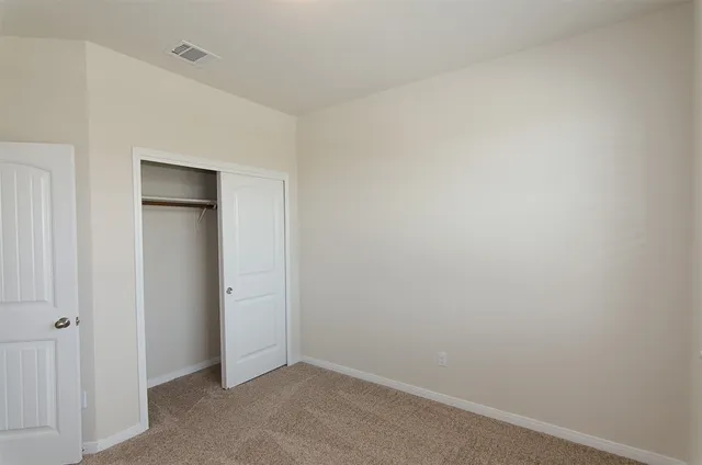 $1,950 | 117 Naset Drive, Georgetown, TX 78626