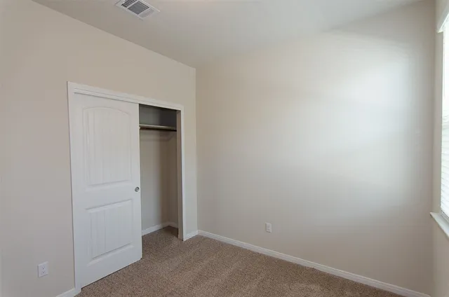 $1,950 | 117 Naset Drive, Georgetown, TX 78626