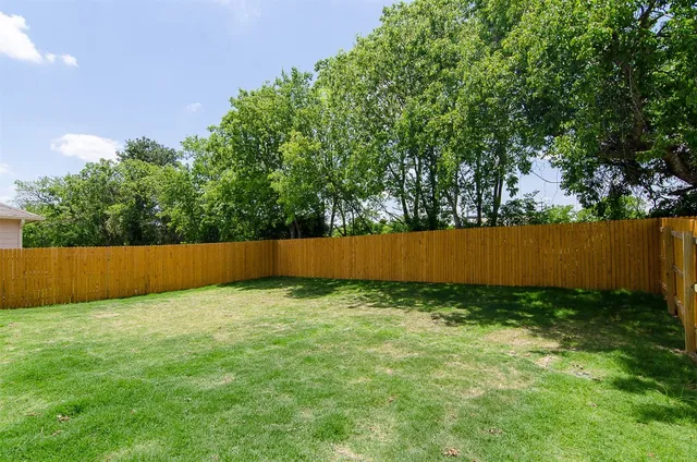 $1,950 | 117 Naset Drive, Georgetown, TX 78626