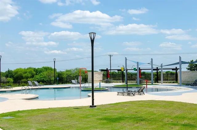 $1,950 | 117 Naset Drive, Georgetown, TX 78626