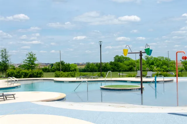 $1,950 | 117 Naset Drive, Georgetown, TX 78626