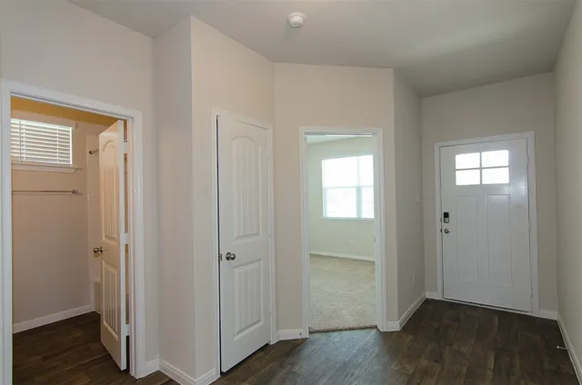 $1,950 | 117 Naset Drive, Georgetown, TX 78626