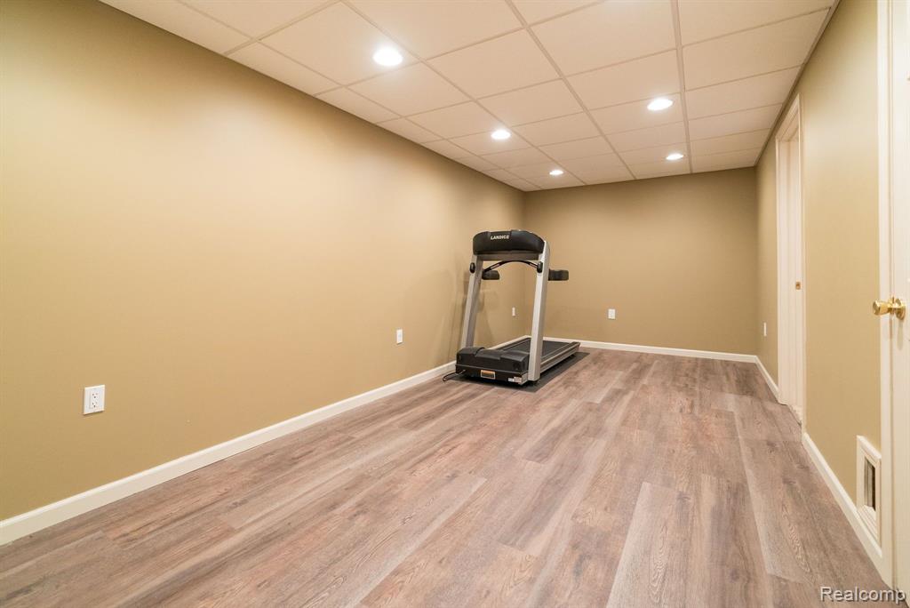 1911 Watson Circle Rochester, MI 48306 - Photo 49 of 67