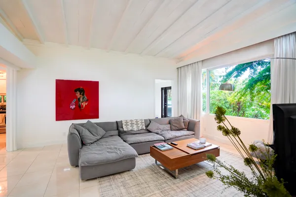 $6,200 | 216 32nd Street, West Palm Beach, FL 33407