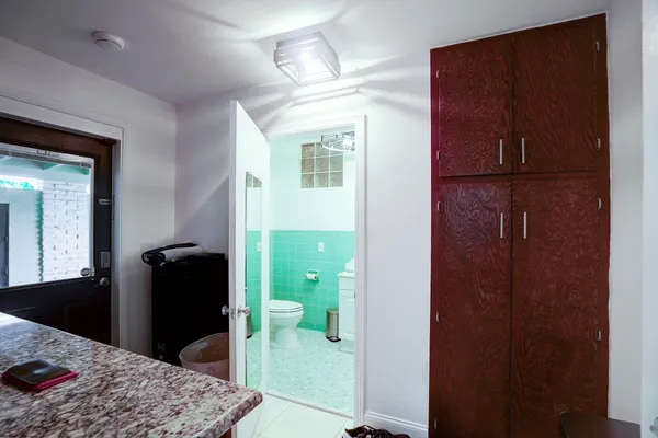 $6,200 | 216 32nd Street, West Palm Beach, FL 33407