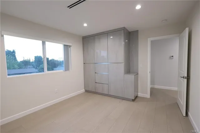 $3,900 | 9315 White Oak Avenue, Northridge, CA 91325