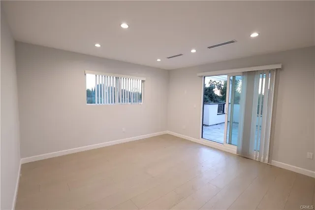 $3,900 | 9315 White Oak Avenue, Northridge, CA 91325