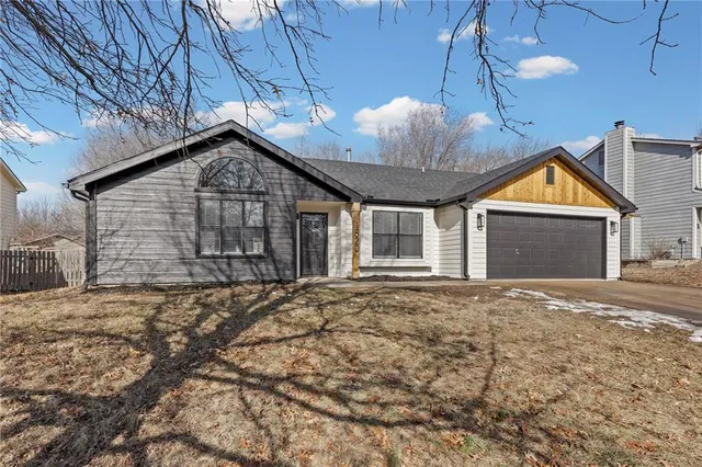 $340,000 | 1820 Hampton Street, Lawrence, KS 66046