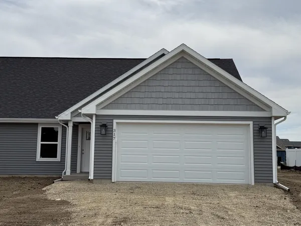 $450,000 | 317 Orchid, Stoughton, WI 53589