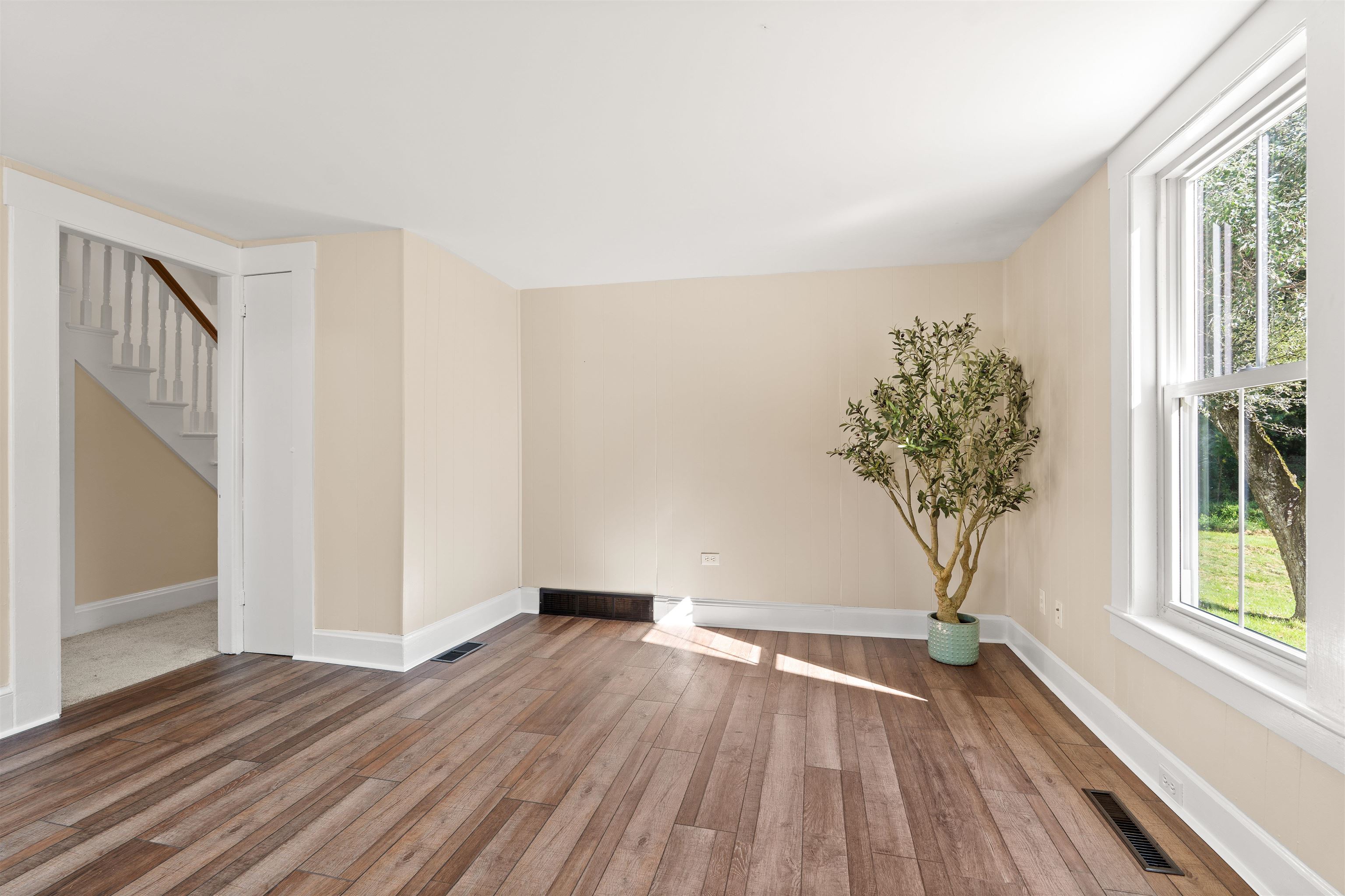 70 Depot Road Epping, NH 03042 - Photo 9 of 40 Gallery Image 9