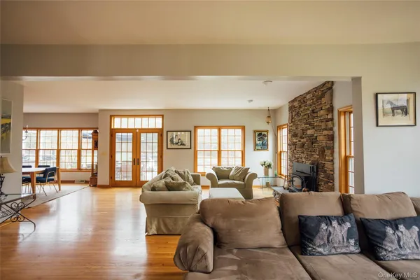 $1,200,000 | 58 Deer Run, Red Hook, NY 12571