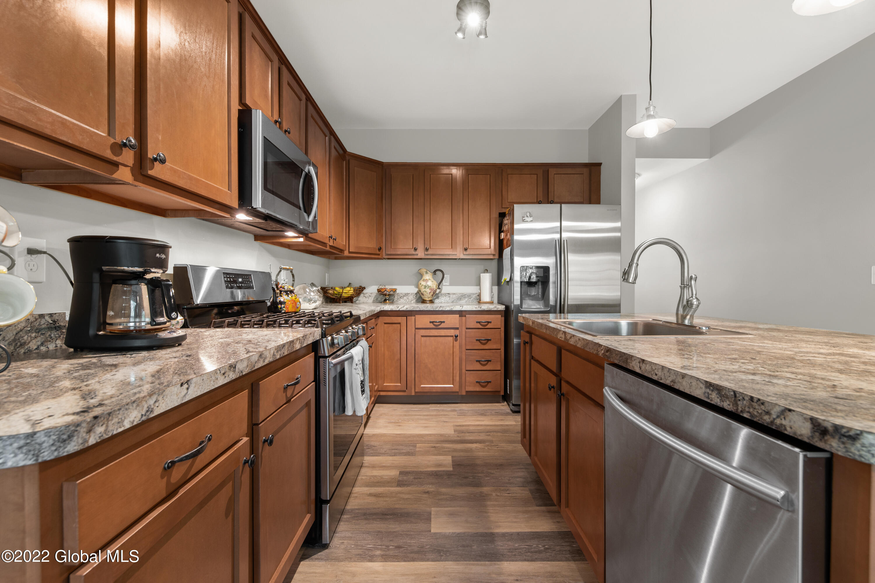 603 Grayson Place Schenectady, NY 12302 - Photo 20 of 29 1 (20)