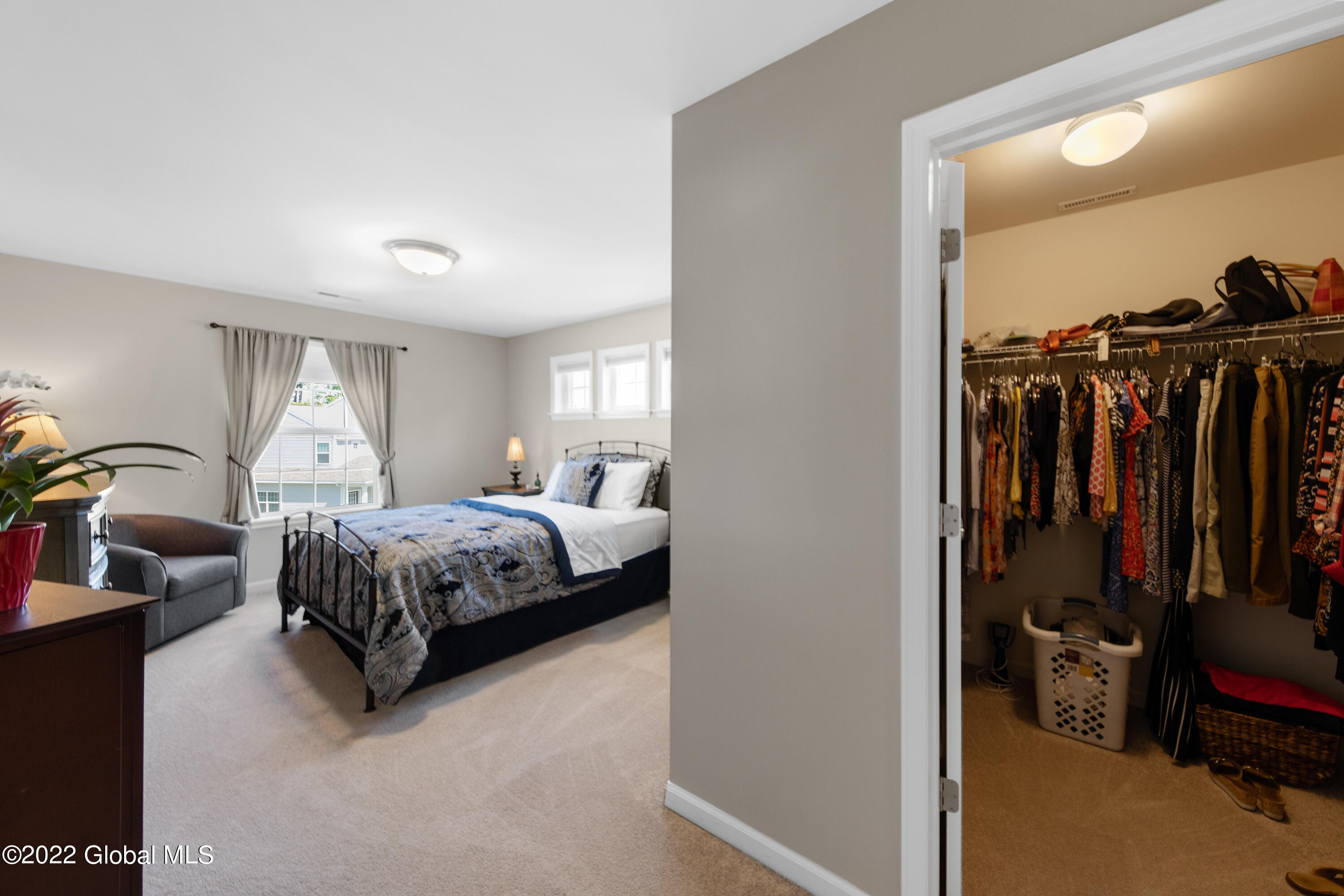 603 Grayson Place Schenectady, NY 12302 - Photo 4 of 29 1 (4)