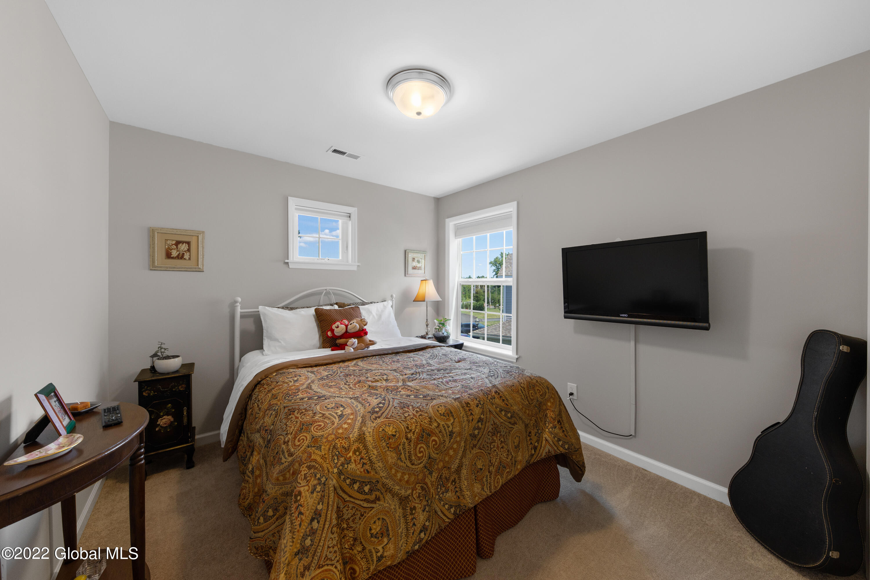 603 Grayson Place Schenectady, NY 12302 - Photo 9 of 29 1 (9)