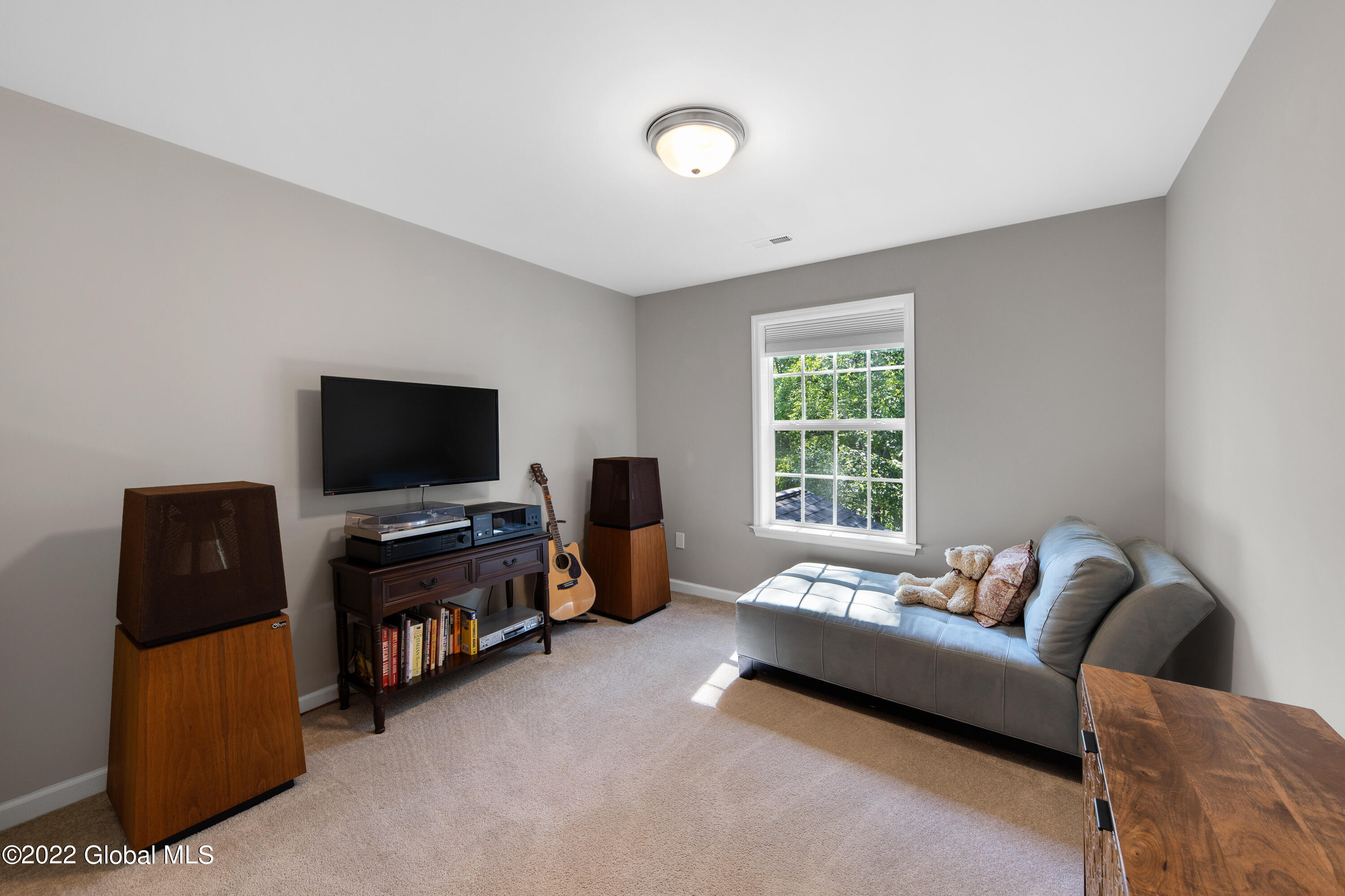 603 Grayson Place Schenectady, NY 12302 - Photo 10 of 29 1 (10)