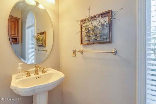 $899,900 | 268 Bonnie Blue Cove, Olive Branch, MS 38654