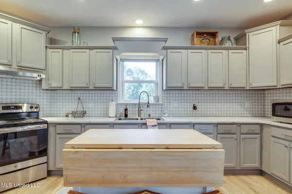 $899,900 | 268 Bonnie Blue Cove, Olive Branch, MS 38654