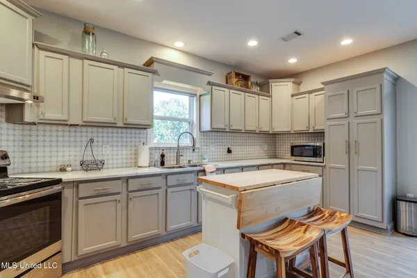 $899,900 | 268 Bonnie Blue Cove, Olive Branch, MS 38654