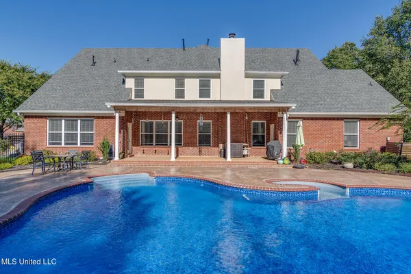 $899,900 | 268 Bonnie Blue Cove, Olive Branch, MS 38654