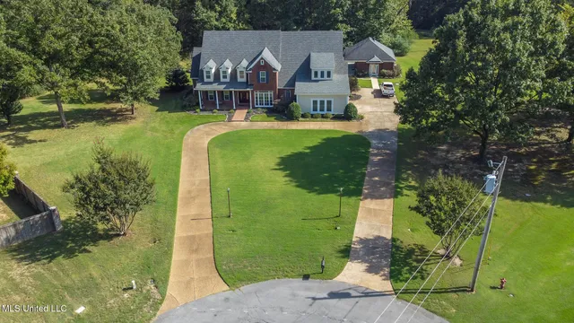 $920,000 | 268 Bonnie Blue Cove, Olive Branch, MS 38654