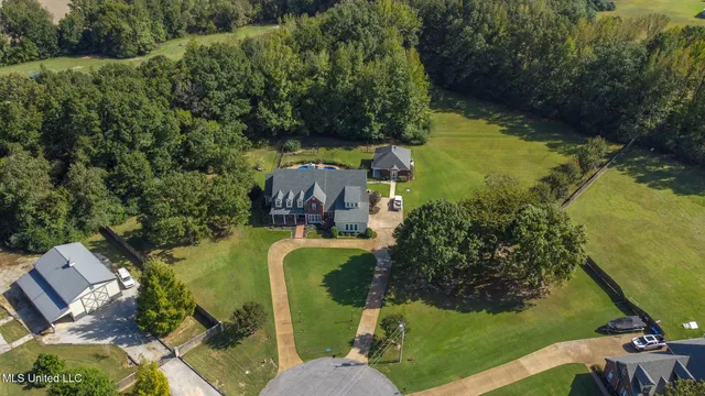 $920,000 | 268 Bonnie Blue Cove, Olive Branch, MS 38654