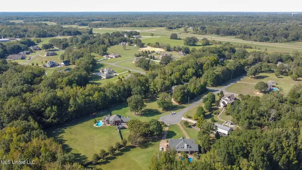 $899,900 | 268 Bonnie Blue Cove, Olive Branch, MS 38654