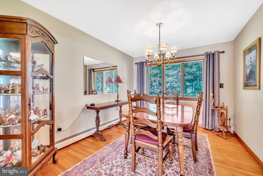 33 Spring Garden Road Robbinsville, NJ 08691 - Photo 12 of 30 Gallery Image 12