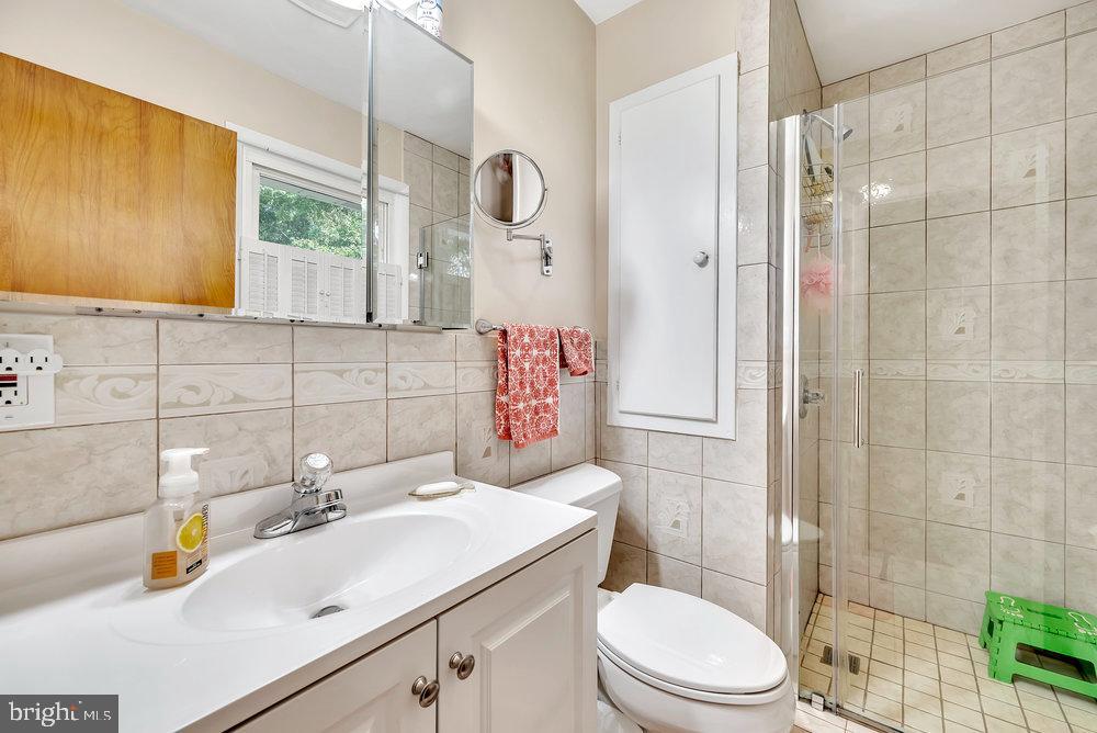 33 Spring Garden Road Robbinsville, NJ 08691 - Photo 20 of 30 Gallery Image 20