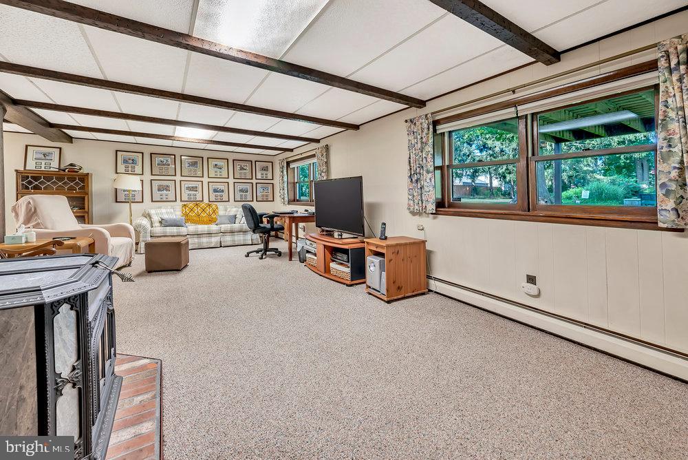 33 Spring Garden Road Robbinsville, NJ 08691 - Photo 24 of 30 Gallery Image 24