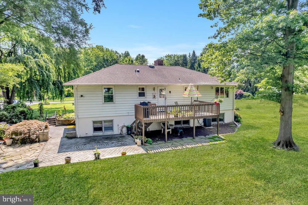 33 Spring Garden Road Robbinsville, NJ 08691 - Photo 27 of 30 Gallery Image 27