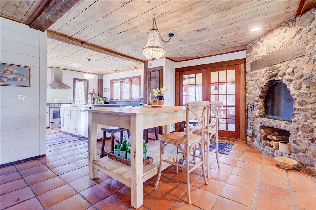 65 Mitchell Road Pittsford, NY 14534 - Photo 16 of 36