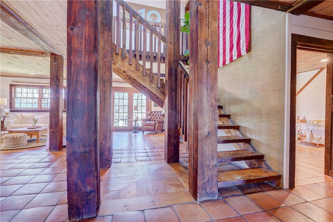 65 Mitchell Road Pittsford, NY 14534 - Photo 22 of 36