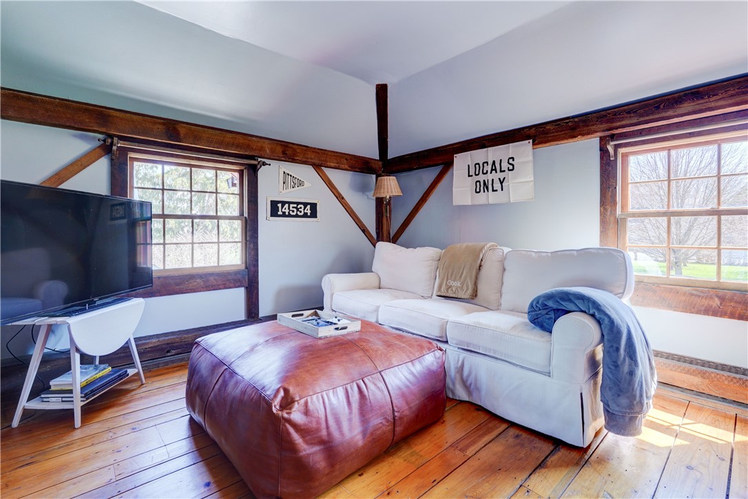 65 Mitchell Road Pittsford, NY 14534 - Photo 24 of 36