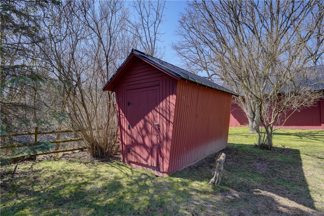 65 Mitchell Road Pittsford, NY 14534 - Photo 32 of 36