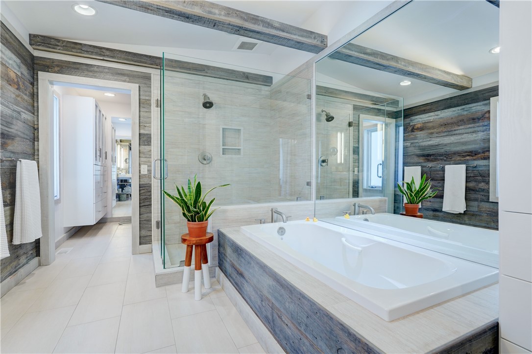 65 Mitchell Road Pittsford, NY 14534 - Photo 7 of 36