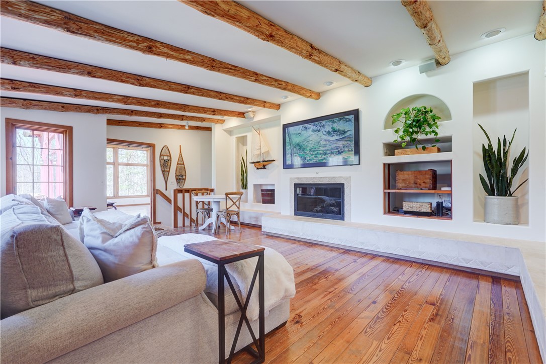 65 Mitchell Road Pittsford, NY 14534 - Photo 9 of 36