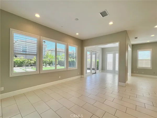 $7,300 | 71 Rexford, Irvine, CA 92620