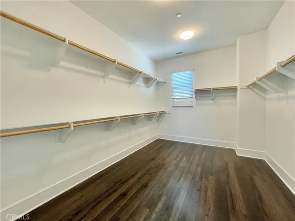 $7,300 | 71 Rexford, Irvine, CA 92620
