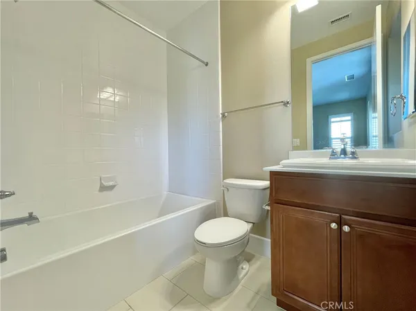 $7,300 | 71 Rexford, Irvine, CA 92620