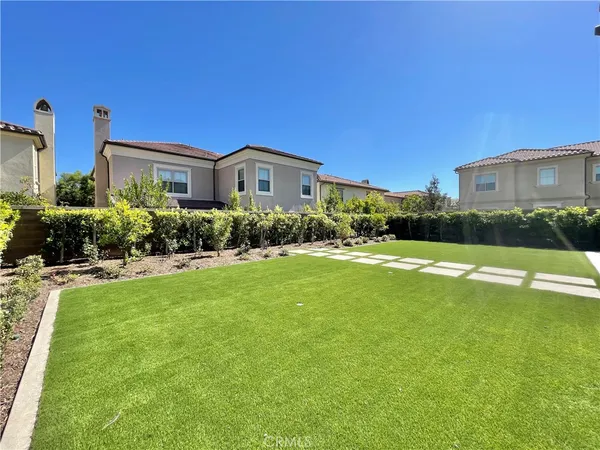$7,300 | 71 Rexford, Irvine, CA 92620