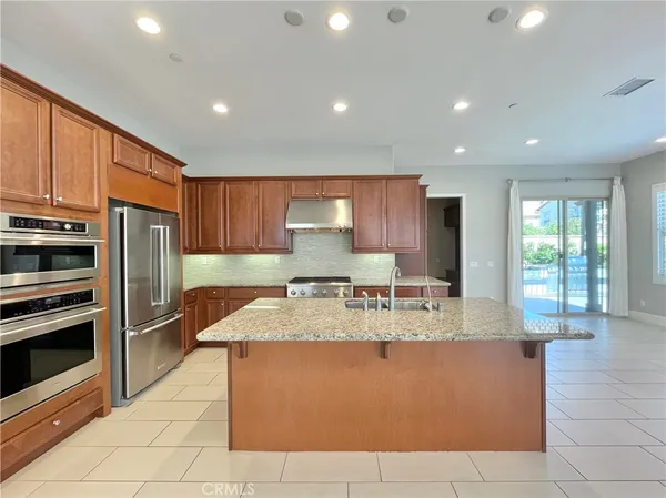 $7,300 | 71 Rexford, Irvine, CA 92620